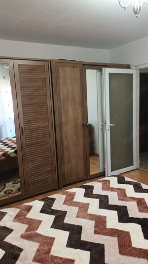 Agentie  inchiriem garsoniera decomandata,Rovine F-uri -Benzinaria Mol,Etaj.1,Centrala,mobilat