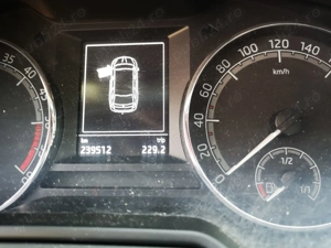 Vand masina Skoda Octavia 3 - imagine 3