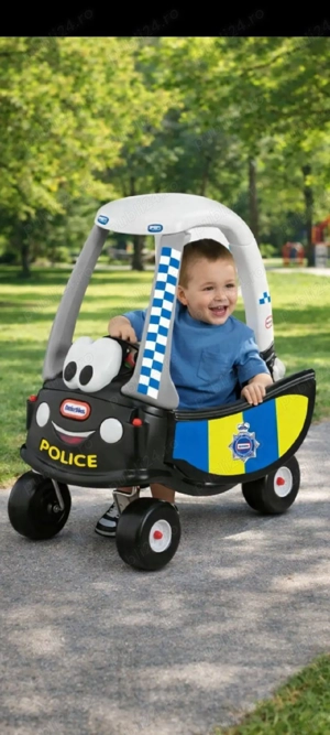 Vând mașinuța copii 3-5 