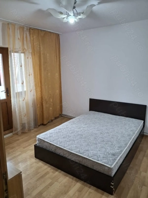 Inchiriez apartament cu 3 camere, decomandat, et 1.pret 1800 lei - imagine 2