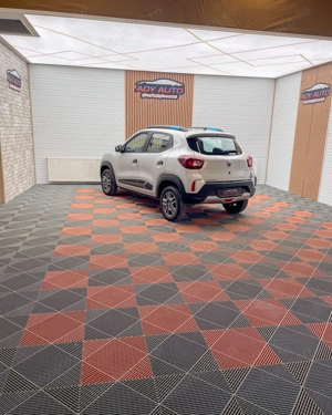 Dacia Spring Electric ,2500KM, Livrare gratis in toata tara . Garantie 12 Luni - imagine 4