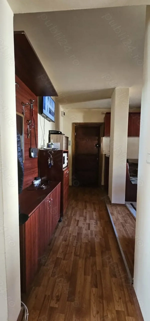 Vand apartament 2 camere decomandate Carpati II