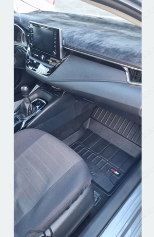 Vand Toyota Corolla Sedan Business MT IMPECABILA - imagine 6