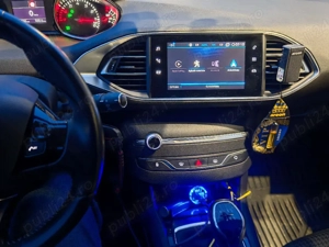 Peugeot 308 - imagine 4