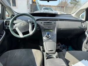 Toyota Prius Hybrid - imagine 3