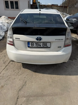 Toyota Prius Hybrid - imagine 4