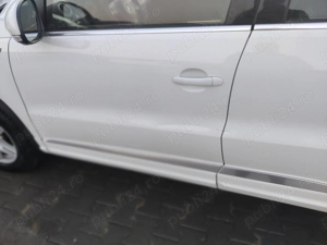 Volkswagen Tiguan 2.0 - imagine 7