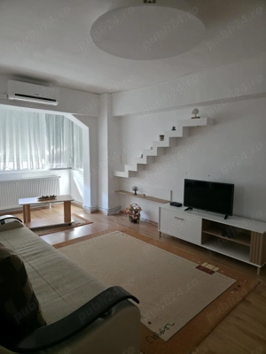 Inchiriez apartament Micalaca