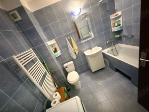 Apartament cu 2 camere+garaj De Vanzare in Floresti - imagine 3