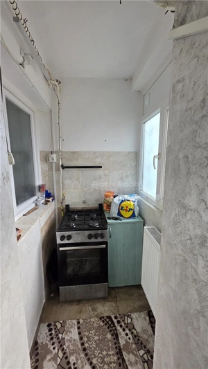 Garsoniera, parter, mobilata, CT, balcon - Valea Rosie - imagine 5