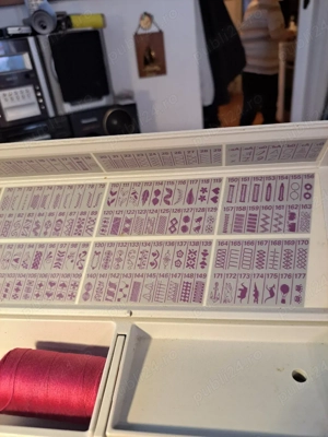 Vînd mașina de cusut  - imagine 3