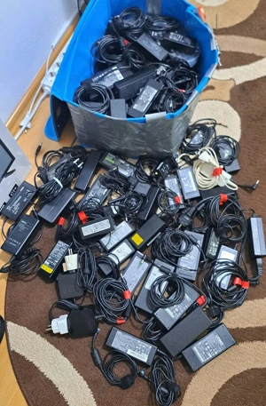 Alimentatoare Laptop diferite marci