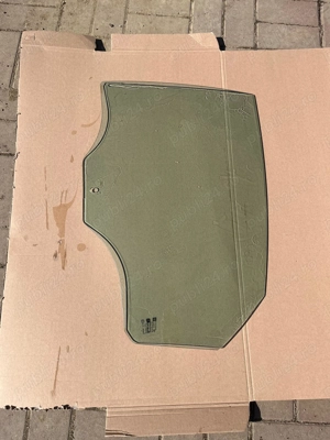 Geam spate Opel Vectra C berlina /hb  - imagine 4