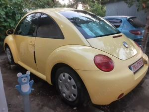 Wolkswagen New Beetle 2004 E4 1.6 benzină - imagine 3