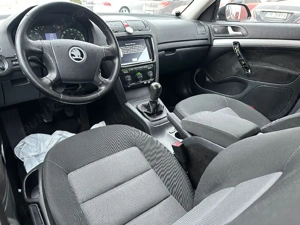 Skoda Octavia combi 1.9 tdi - imagine 4