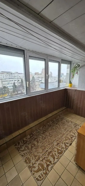 Apartament Ultra-central, 3 camere - imagine 10