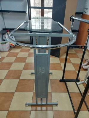 Suport haine ptr magazin 