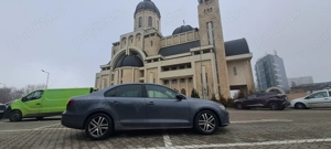 Vând VW Jetta 2015 (Facelift) euro 6 DSG7 Stare excelenta - imagine 4