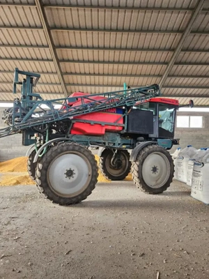 Gotlob - Hala Utilaje - Casa rosu