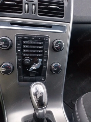vînd volvo xc 60 .2.0d 5 pistoane cu 188700 km - imagine 9