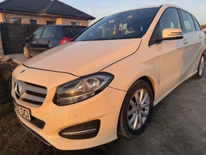 Vând.      Mercedes b180  - imagine 3