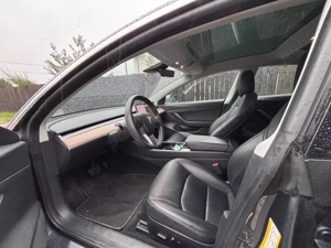 Tesla Model 3 Standard Range Plus, garantie baterie si motor Decembrie 2027 - imagine 3