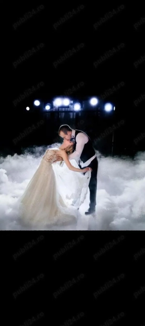 Fum greu,gheață carbonică,artificii vulcan,sori rotitori,baloane fum