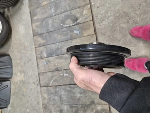 Fulie vibrochen bmw e 70 - imagine 3