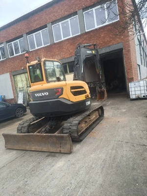 excavator 9tone  - imagine 3