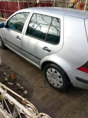 Volkswagen Golf 4   2002   1.4 benzină - imagine 2