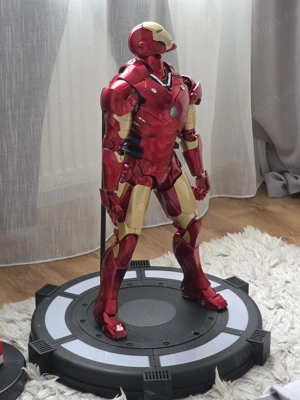 DeAgostini Iron Man MK3 complet 100 numere plus 20 Battle Damaged sigilat 60 cm - imagine 2