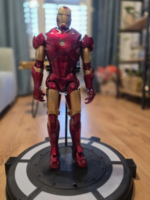 DeAgostini Iron Man MK3 complet 100 numere plus 20 Battle Damaged sigilat 60 cm - imagine 3