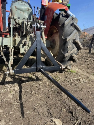 Carlig remorcare tractor in 3 puncte - imagine 9