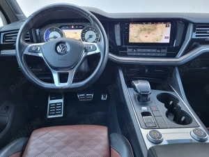 Volkswagen Touareg V6 TDI Atmosphere - imagine 10