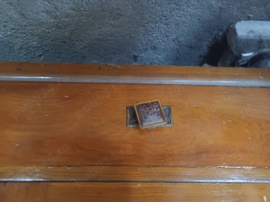 Dulap de colecție .