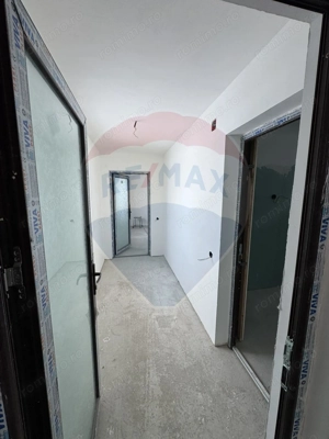 Casă / Vilă cu 6 camere de vânzare - imagine 12