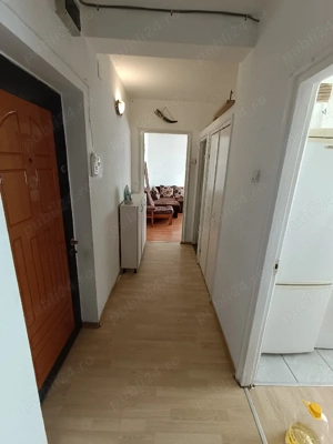 Chirie 2 camere, parter - imagine 6