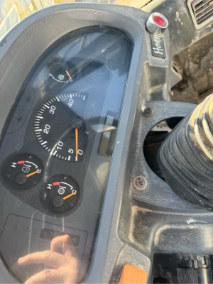 Incarcator Komatsu WA 320 - imagine 4