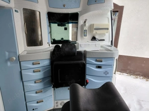 Ambulanță Mercedes-Benz - imagine 8