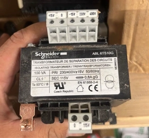 Vând Transformator de tensiune Schneider  ABL 6TS10G