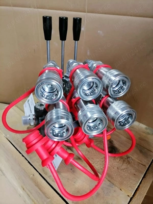 Distribuitor cu 3 manete complect cu cuple rapide 