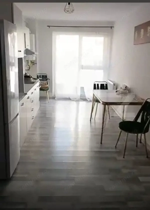 Apartament decomandat cu 2 camere!