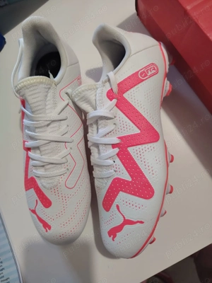Ghete  Fotbal PUMA marime 38,5