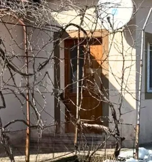 Casă cu Teren Generos Lângă Titu, Braniștea - 1.200 mp, Curte Amenajată  - imagine 4