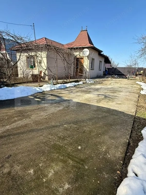 Casă cu Teren Generos Lângă Titu, Braniștea - 1.200 mp, Curte Amenajată  - imagine 16