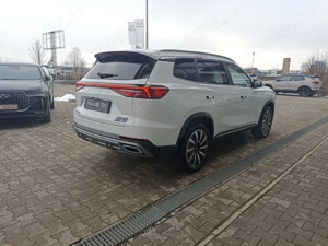 CHERY TIGGO 8 CSH Unique | plug-in hibrid | automata - imagine 5