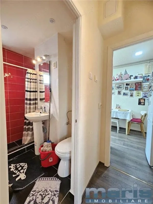 Semicentral etaj 3 apartament 2 camere stare foarte buna. - imagine 8