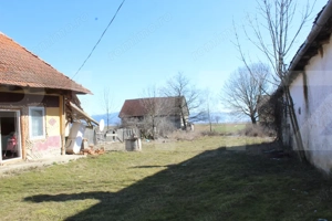 Casă batraneasca cu teren generos - Telechia - imagine 2