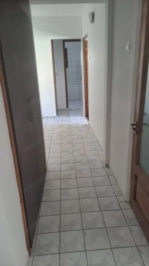 Apartament spatios 3 camere 