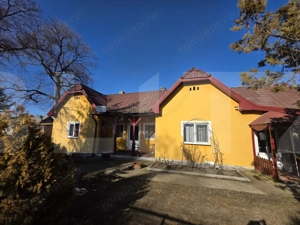 Casa individuala cu 3 camere intr-un teren generos - imagine 2